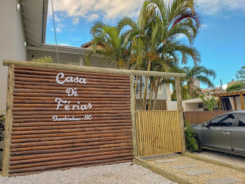 028 - Lindo Residencial com Piscina e Jacuzzi na praia de Bo