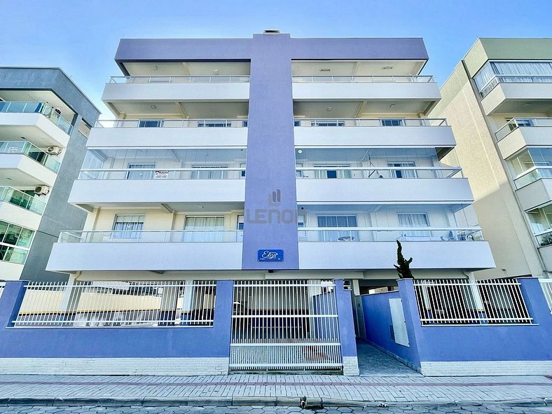 051 - Excelente Apartamento na Praia de Bombas