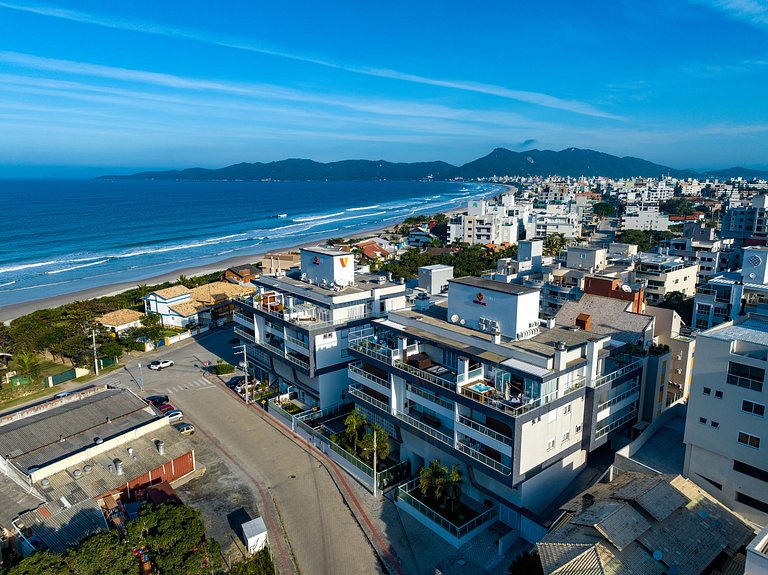 161 - Cobertura de Luxo com vista mar em Mariscal