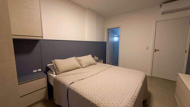 409- Apartamento 2 suítes próximo a praia