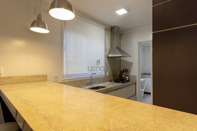 173 - Apartamento em 4 Ilhas com Piscina