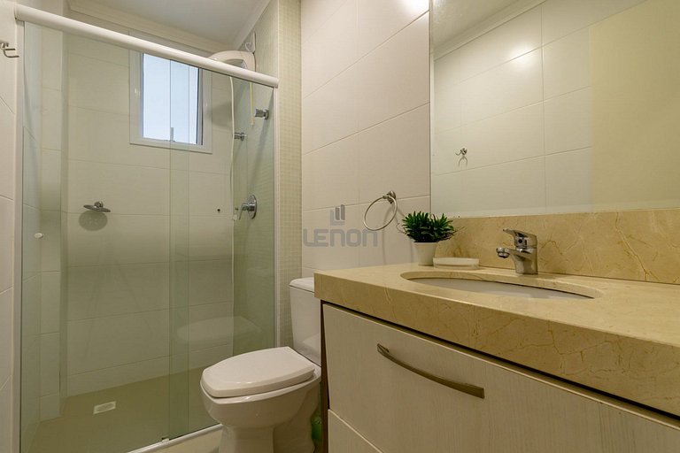 173 - Apartamento em 4 Ilhas com Piscina