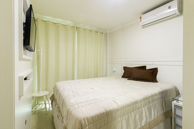 136 - Apartamento praia de Bombas com vista mar