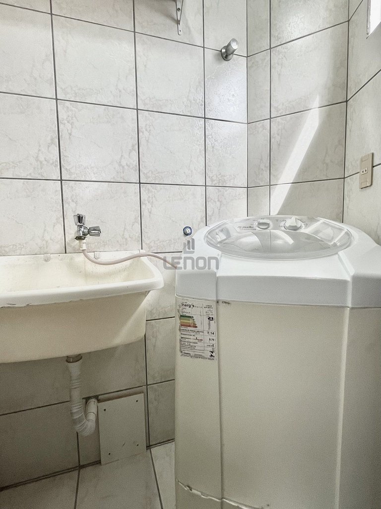 132 - Na Avenida Principal e ótimo custo benefício