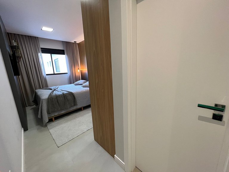 155 - Apartamento alto padrão na Praia de Canto Grande