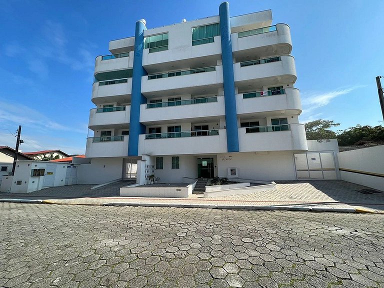 301- Ed. Luiza - apto 301 Apartamento 3 dormitórios na Praia