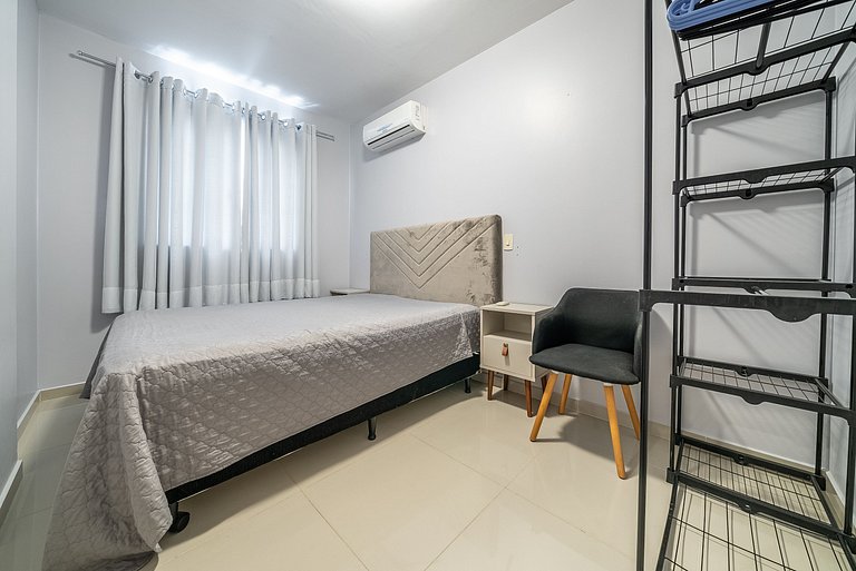 059 - Apartamento 2 Dormitórios na praia de Bombas