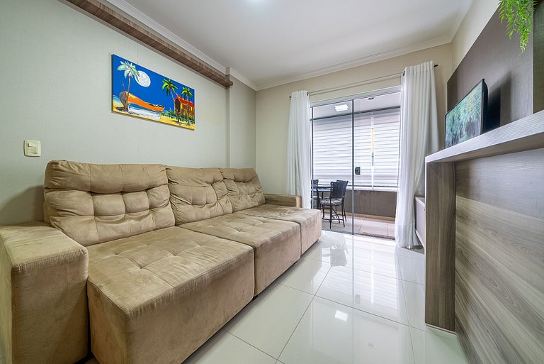 059 - Apartamento 2 Dormitórios na praia de Bombas