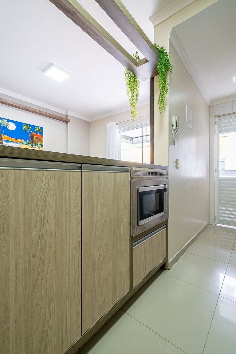 059 - Apartamento 2 Dormitórios na praia de Bombas