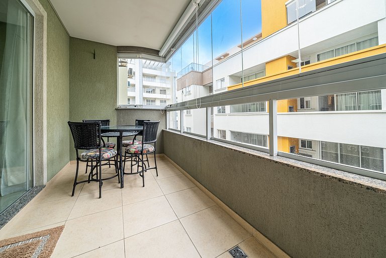 059 - Apartamento 2 Dormitórios na praia de Bombas