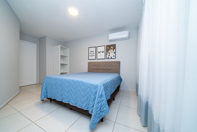 149 - Casa pé na areia Mariscal com 04 dormitórios