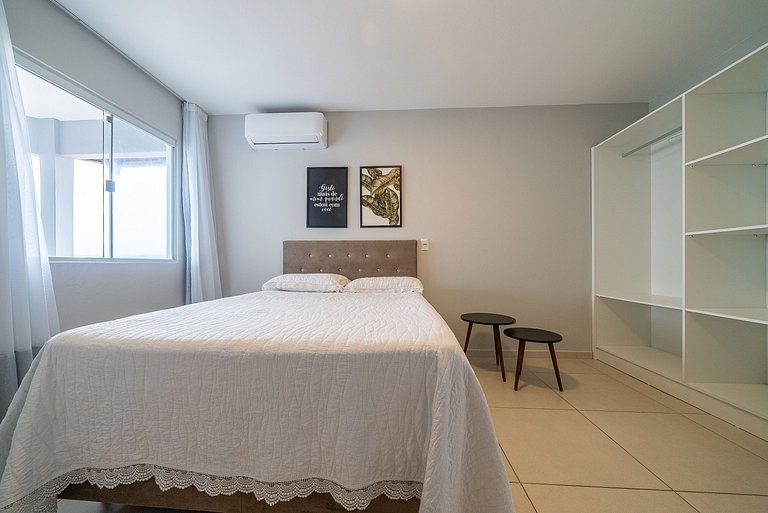 149 - Casa pé na areia Mariscal com 04 dormitórios