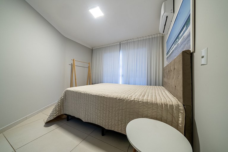 148 - Casa pé na areia Mariscal com 04 dormitórios