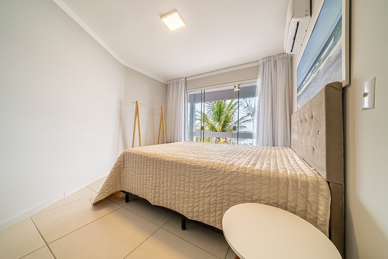 148 - Casa pé na areia Mariscal com 04 dormitórios