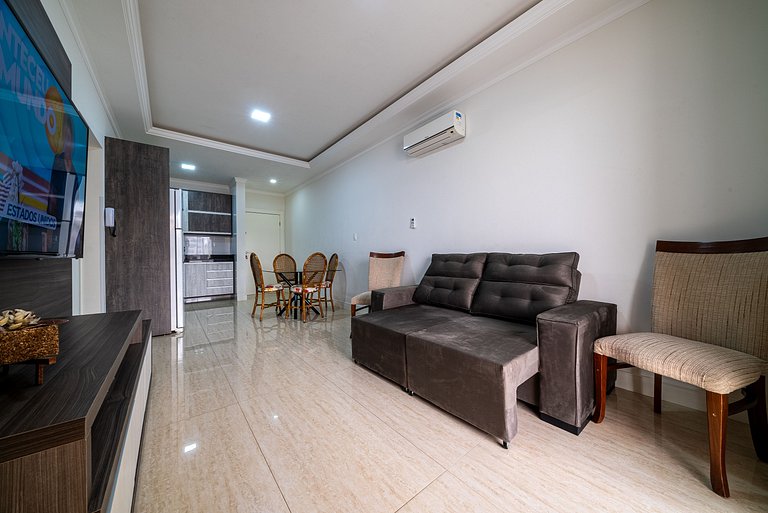 061 - Apartamento 2 dormitórios em Bombas
