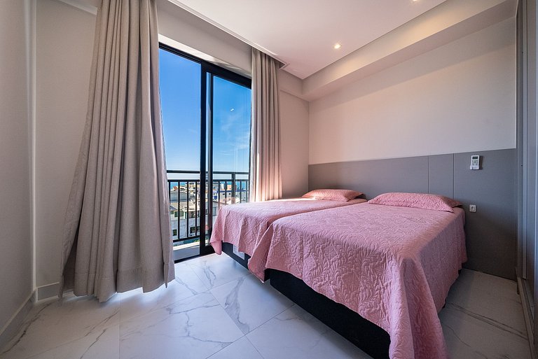 Apartamento em Bombas alto padrão próximo ao centro e à Prai