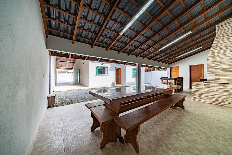 125 - Casa Mariscal espaçosa com área gourmet.
