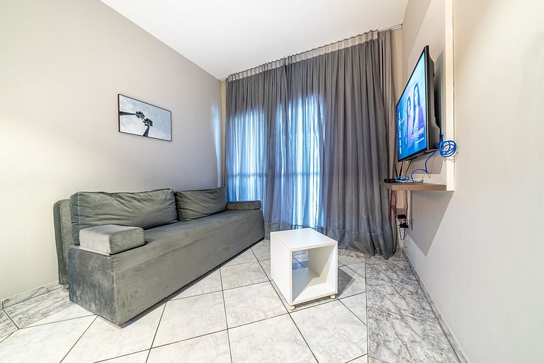 091 - Apartamento com 03 quartos em Canto Grande!