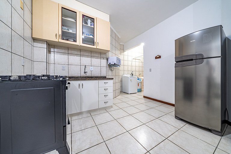 131 - Apartamento 3 dormitórios avenida de Bombas