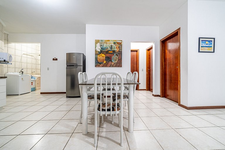 131 - Apartamento 3 dormitórios avenida de Bombas