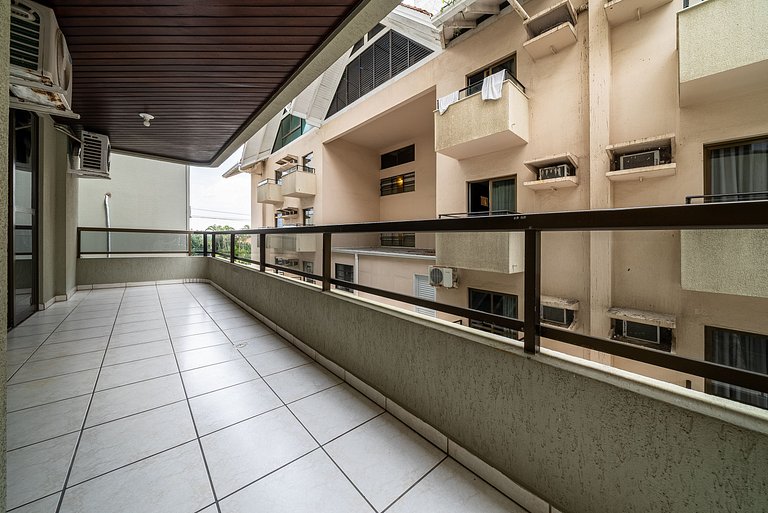 131 - Apartamento 3 dormitórios avenida de Bombas