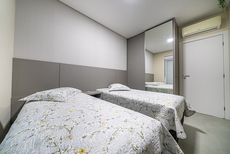 189 - Apartamento com vista mar em Mariscal