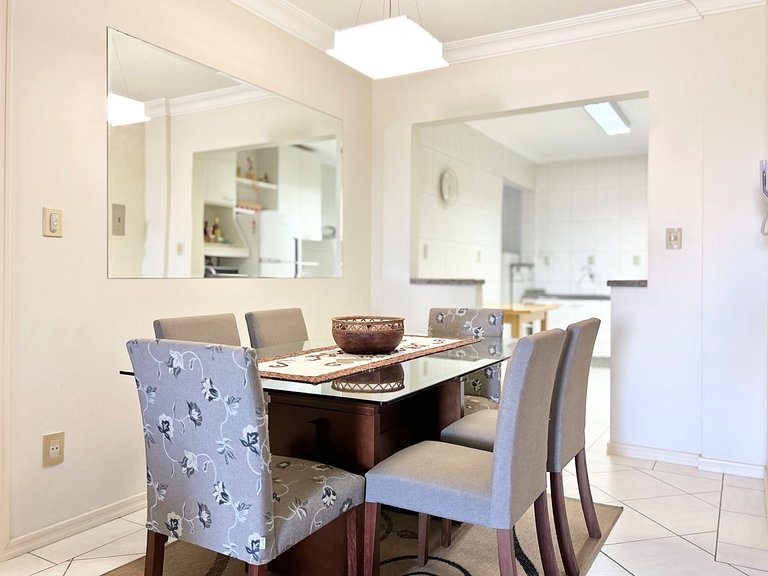 265 -Apartamento Bem localizado com vista para o mar