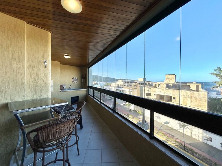 265 -Apartamento Bem localizado com vista para o mar