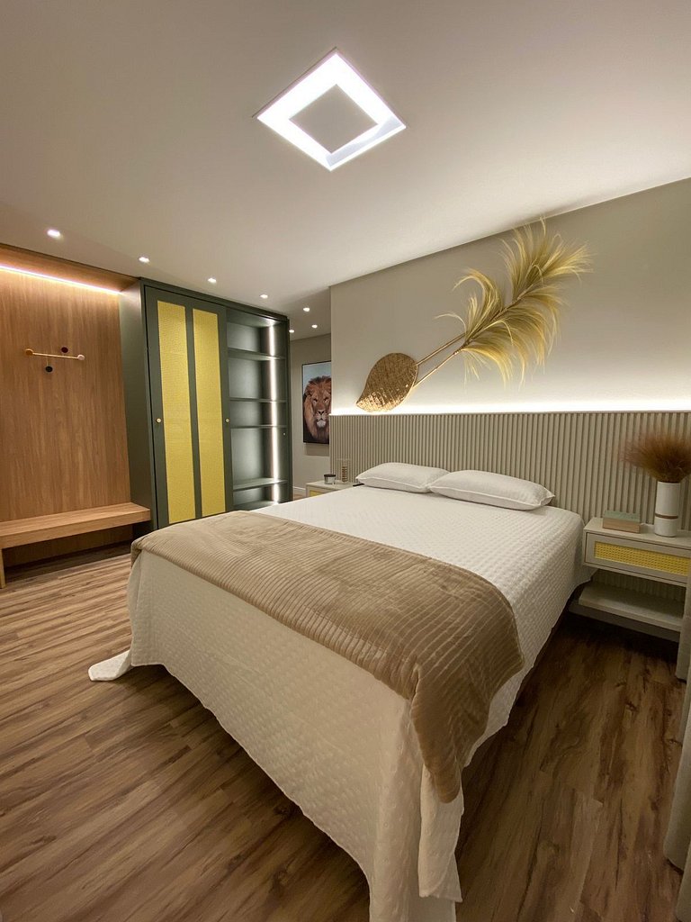 165- Apartamento de 3 quartos na praia de Canto Grande