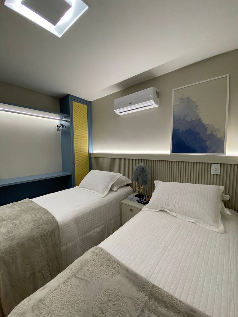 165- Apartamento de 3 quartos na praia de Canto Grande