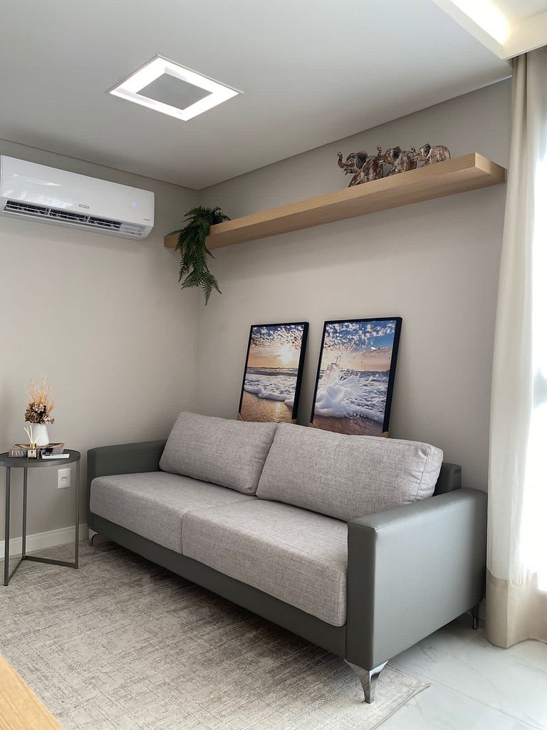 165- Apartamento de 3 quartos na praia de Canto Grande