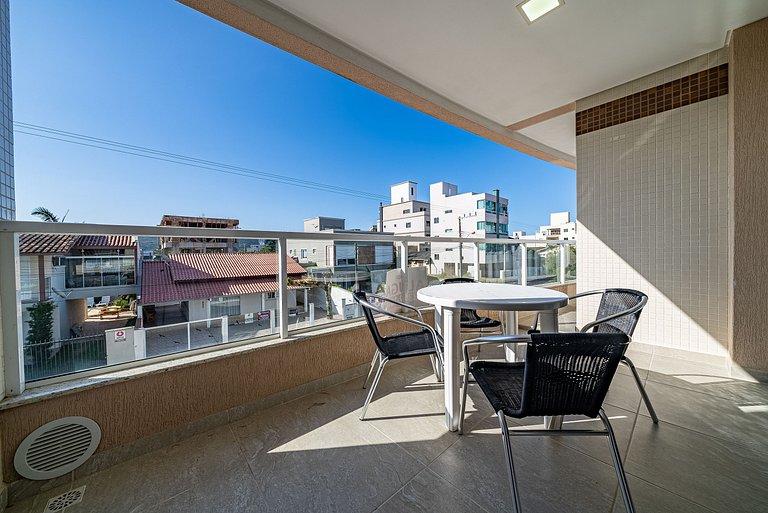 166 - Lindo apartamento na praia de Canto Grande