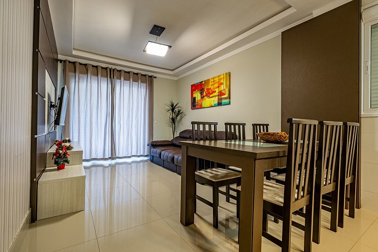 173 - Apartamento em 4 Ilhas com Piscina