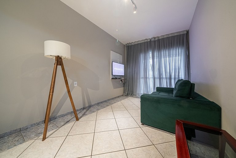 092 - Apartamento com 03 quartos em Canto Grande!