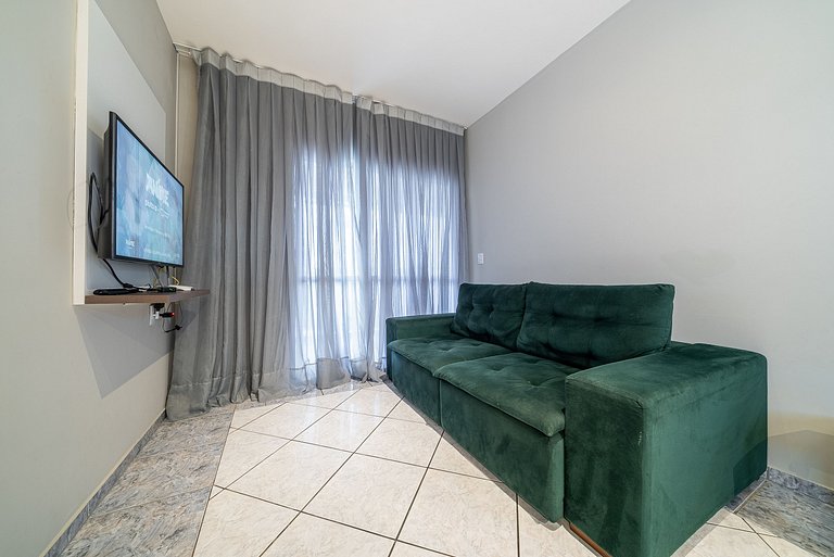 092 - Apartamento com 03 quartos em Canto Grande!