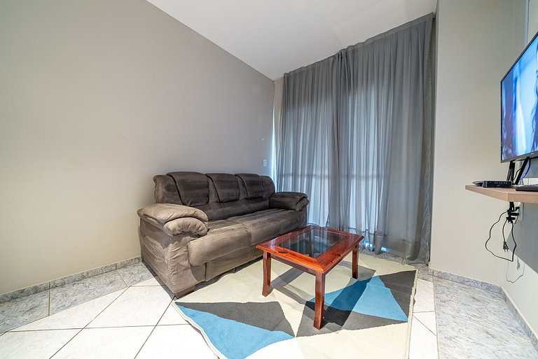 093 - Apartamento com 03 quartos em Canto Grande!