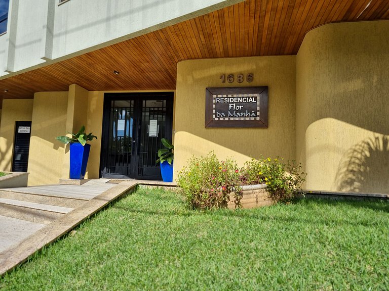 265 -Apartamento Bem localizado com vista para o mar