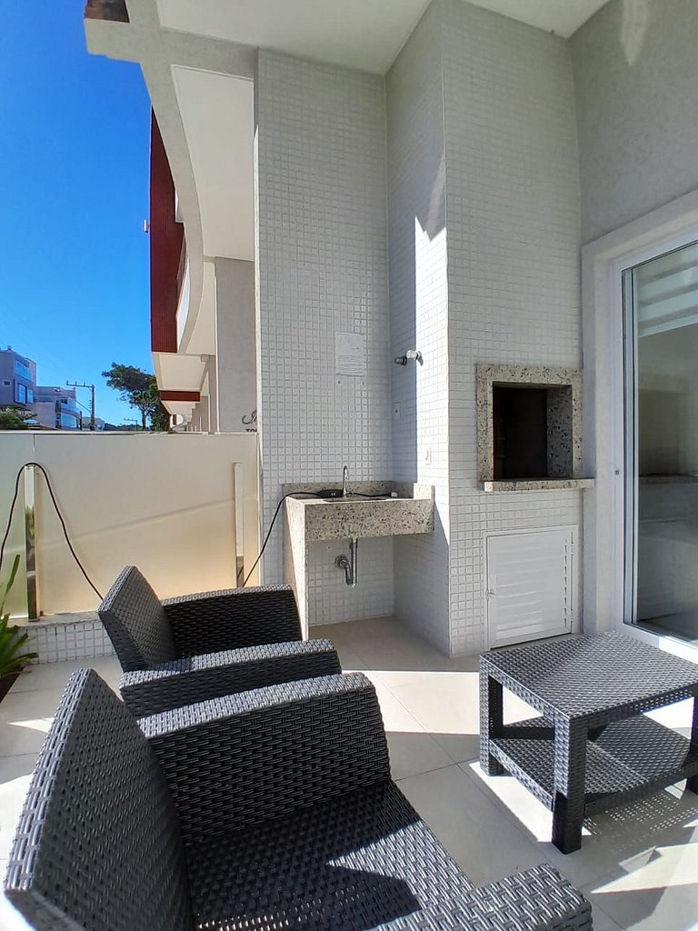 144 - Garden com 2 suítes e piscina em Mariscal