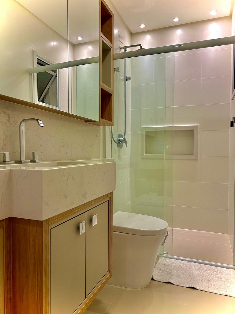 147 - Dúplex de Luxo com Jacuzzi em Mariscal