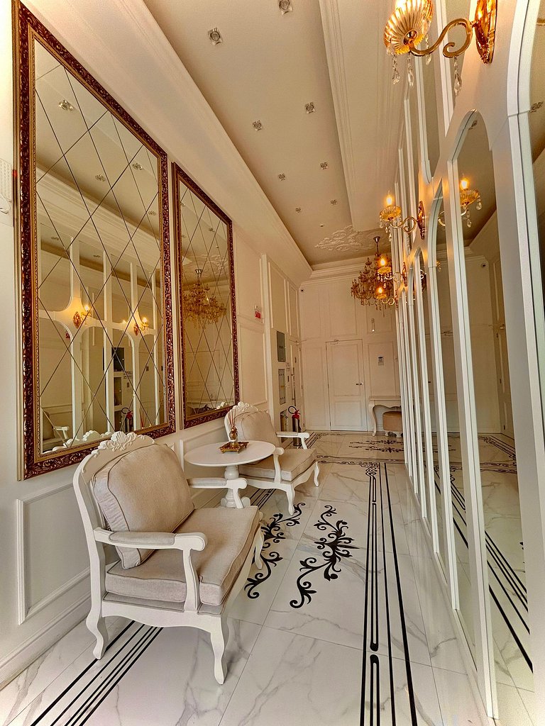 147 - Dúplex de Luxo com Jacuzzi em Mariscal