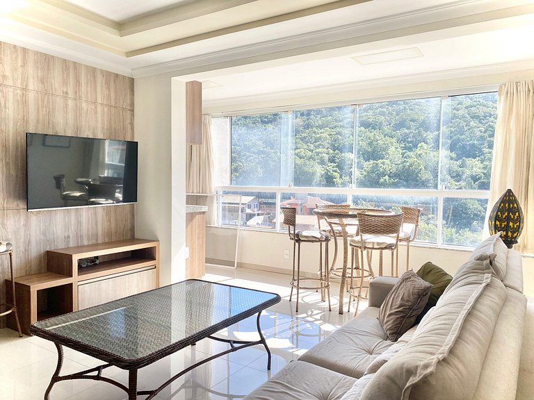 298 - Excelente apartamento de dois dormitórios em 350 metro