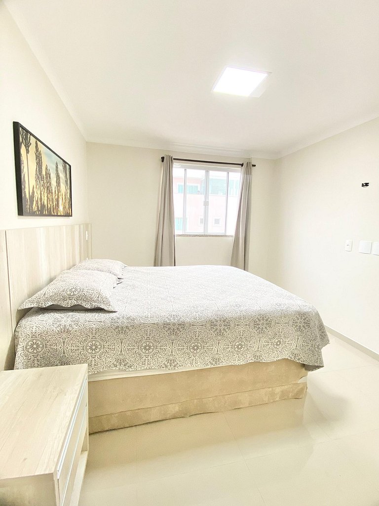 298 - Excelente apartamento de dois dormitórios em 350 metro