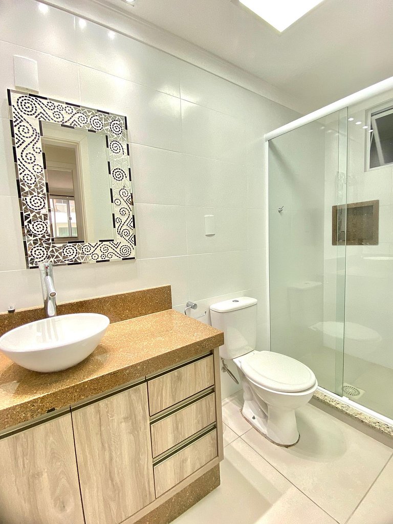 298 - Excelente apartamento de dois dormitórios em 350 metro
