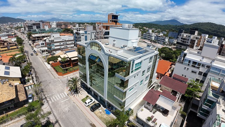 147 - Dúplex de Luxo com Jacuzzi em Mariscal