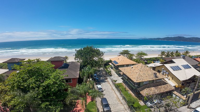147 - Dúplex de Luxo com Jacuzzi em Mariscal
