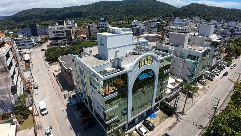 147 - Dúplex de Luxo com Jacuzzi em Mariscal