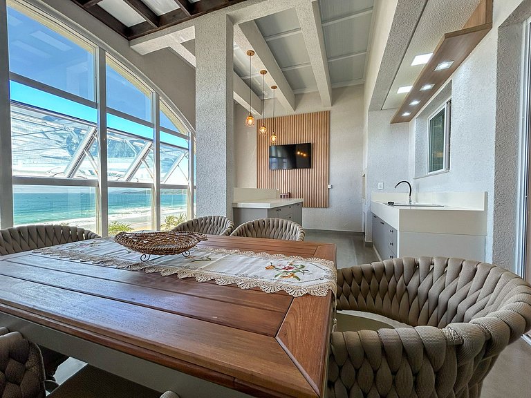 147 - Dúplex de Luxo com Jacuzzi em Mariscal