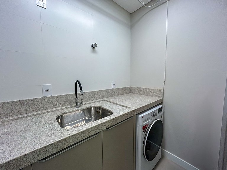 147 - Dúplex de Luxo com Jacuzzi em Mariscal