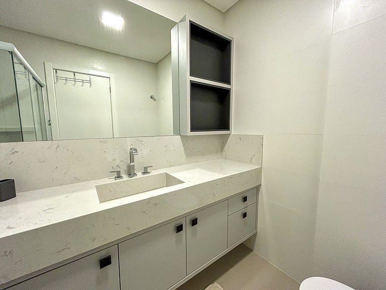 147 - Dúplex de Luxo com Jacuzzi em Mariscal