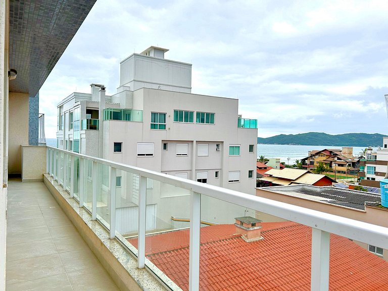 185 - Cob. com 02 suites 100m da praia de Mariscal